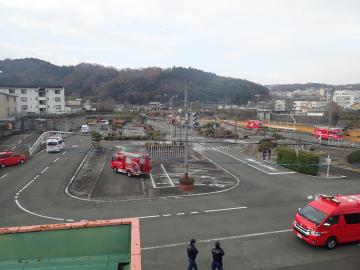 各車両に分かれて運転実施